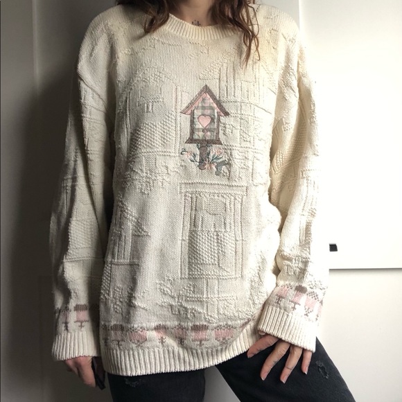 Beautiful Vintage embroidered knit sweater - Picture 3 of 4